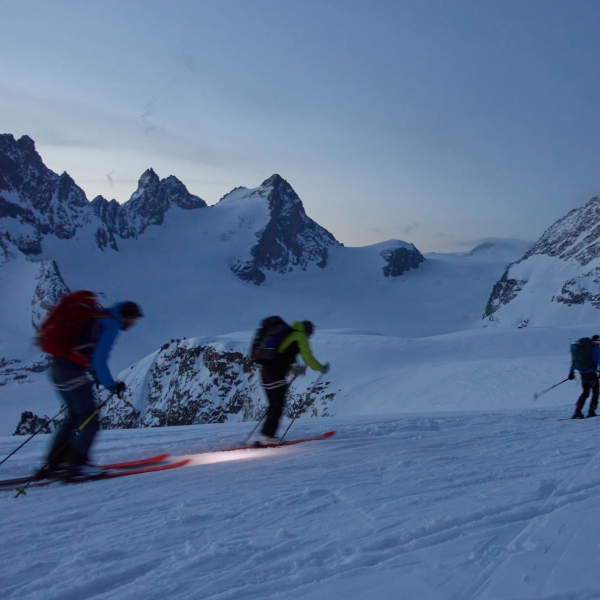  - Haute Route with a mountain guide - Catores