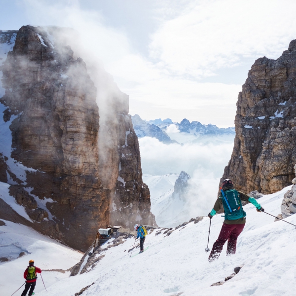 Pordoi Saddle &ndash; start of the freeride tour - Val Mesd&igrave; - Freeride with a local mountain guide - Catores