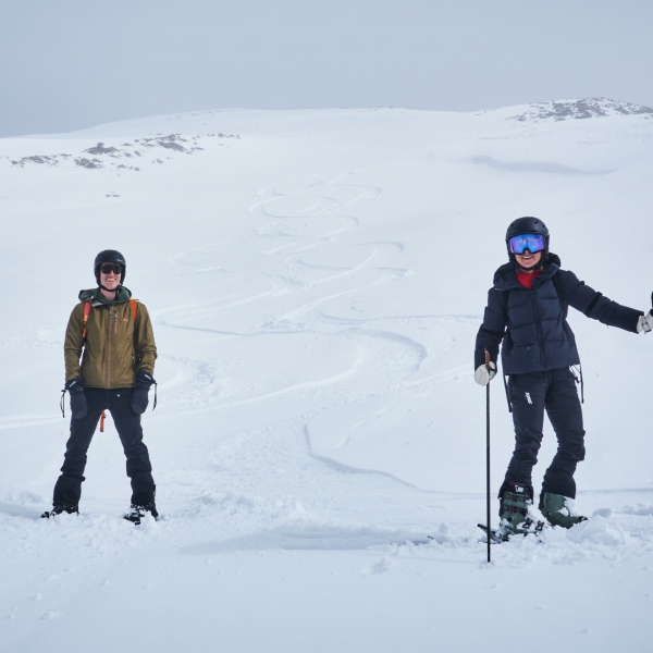 Pulverschnee in Gr&ouml;den - Anf&auml;ngerskitour f&uuml;r Einsteiger - Catores