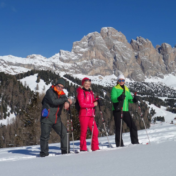 Excursion to Juac under the Odle group - Private Snowshoe Tour Val Gardena - Dolomites - Catores