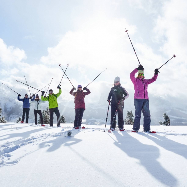 On Resciesa  - Private Snowshoe Tour Val Gardena - Dolomites - Catores