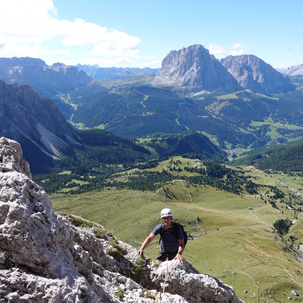 Letzte Seill&auml;nge vor dem Gipfel - Kleine Fermeda Normalweg - Geislerspitzen mit Bergf&uuml;hrer - Catores