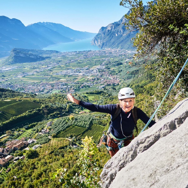 Via Esculapio - Parete di Padaro - Klettertrip Arco - Dolce Vita und Klettern mit Bergf&uuml;hrer - Catores