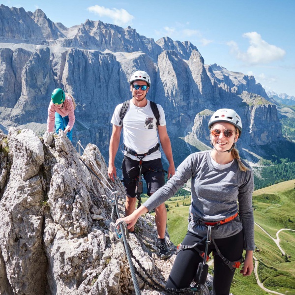 Erste Klettersteigerfahrung in den Dolomiten - Kleine Cirspitze - Gef&uuml;hrter Einsteigerklettersteig - Catores